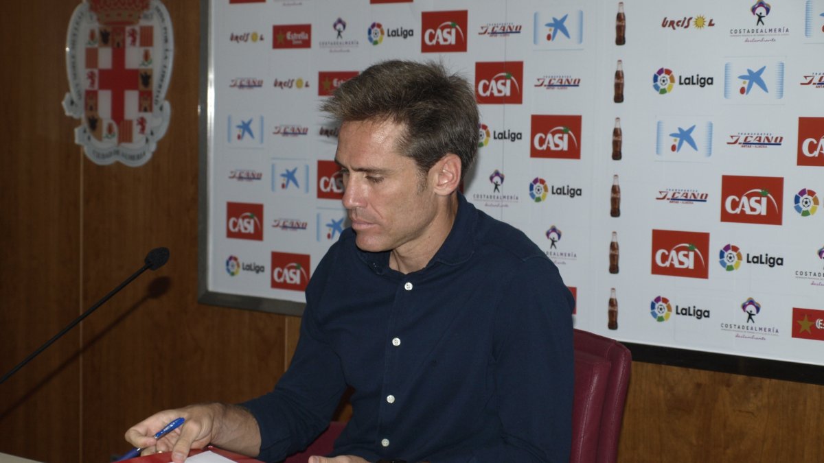 Miguel Corona tiene las ideas muy claras a la hora de fichar.