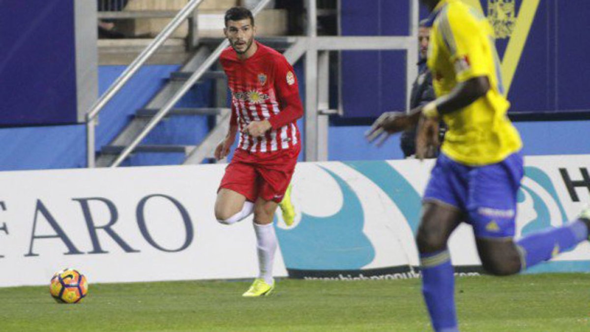 Javi Álamo en el Cádiz-Almería.