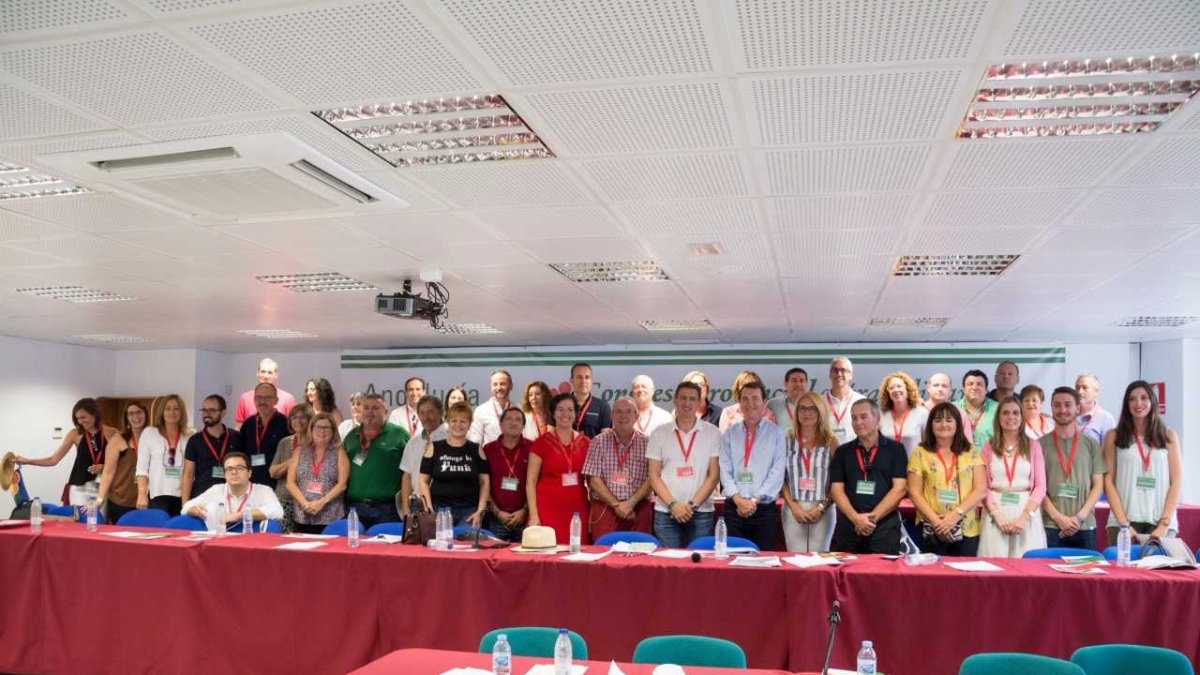 Los 47 representantes del PSOE de Almería que asistirán al Congreso regional.