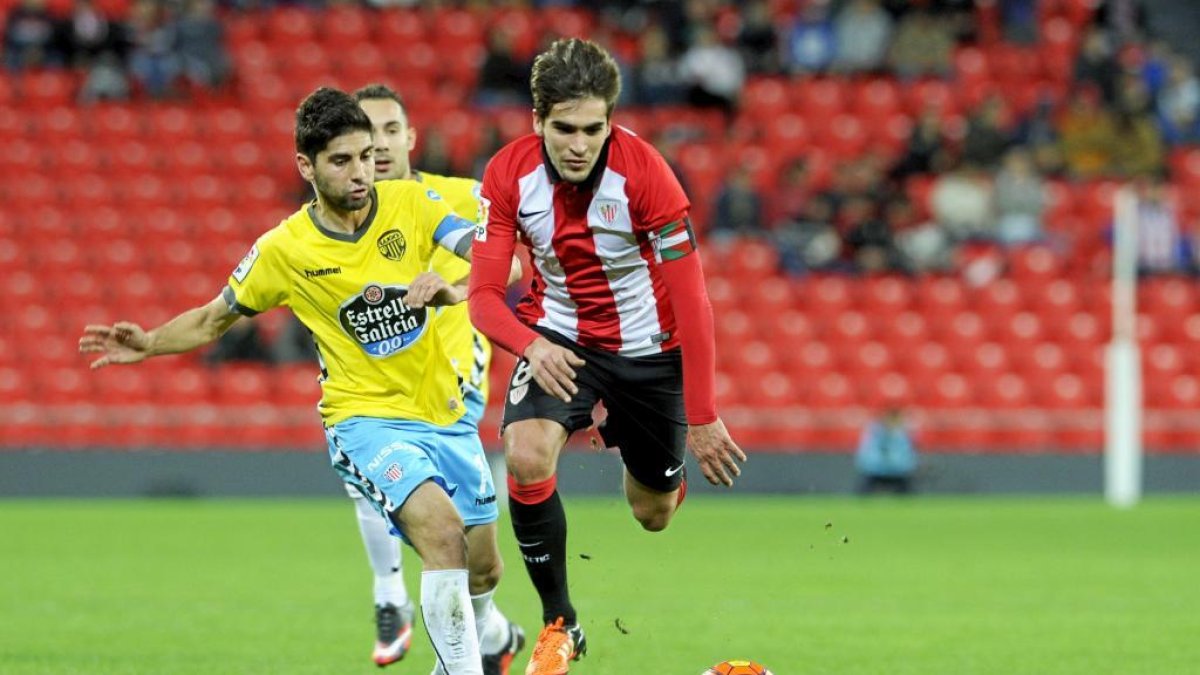 Iker Undabarrena fue el capitán del filial del Athletic en Segunda División.