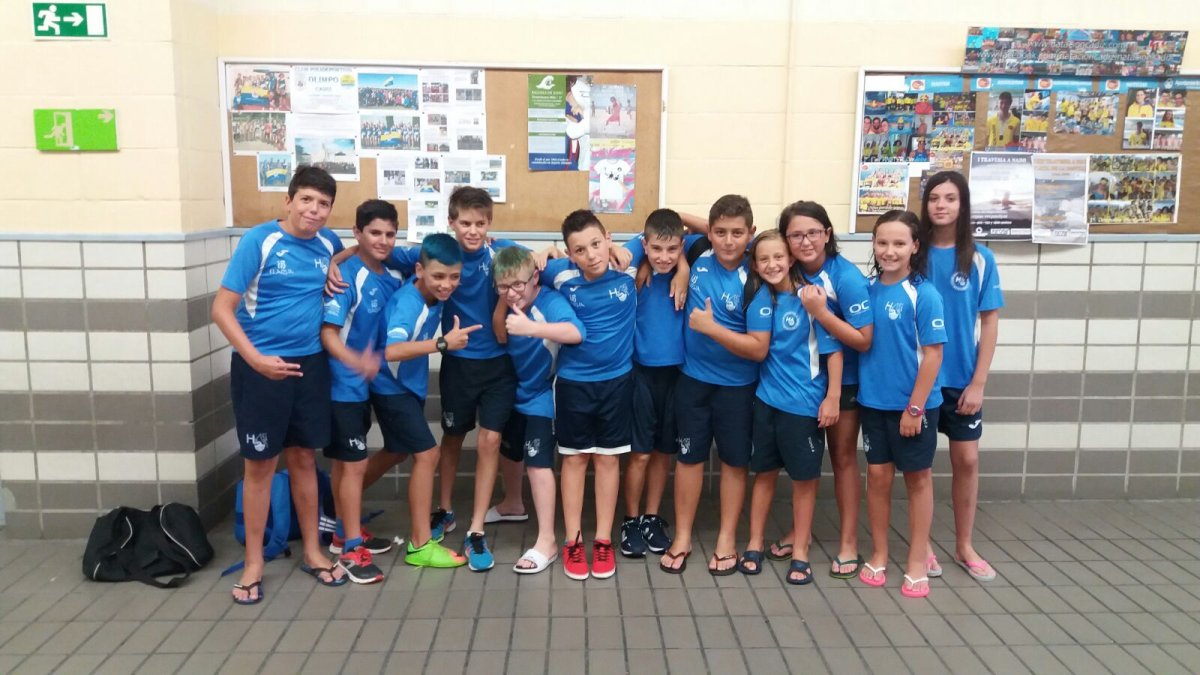 Representantes del H20 El Ejido en Cádiz.
