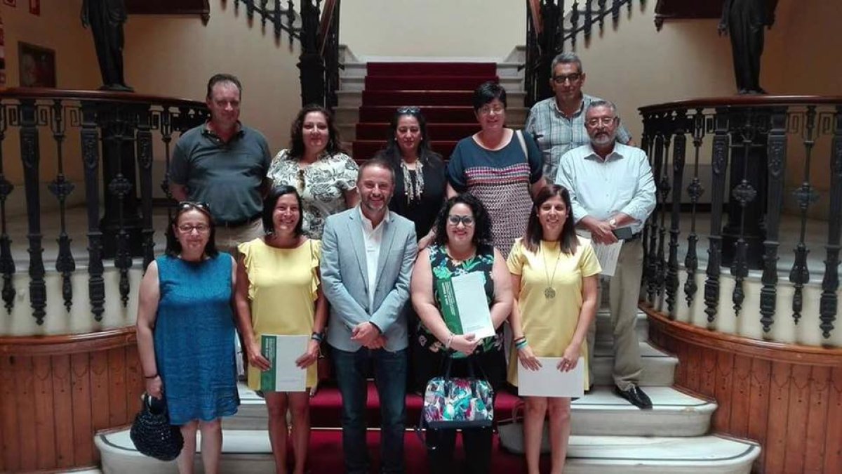 El delegado de Economía ha visitado a los empresarios del municipio.