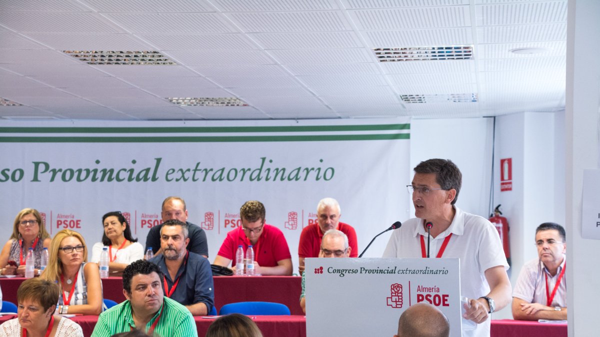 Congresillo del PSOE en Fiñana.