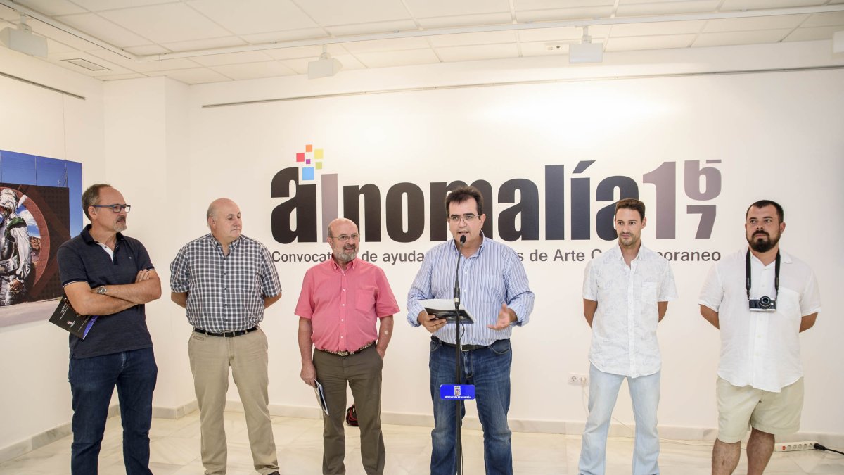 Presentación de la exposición con los proyectos de