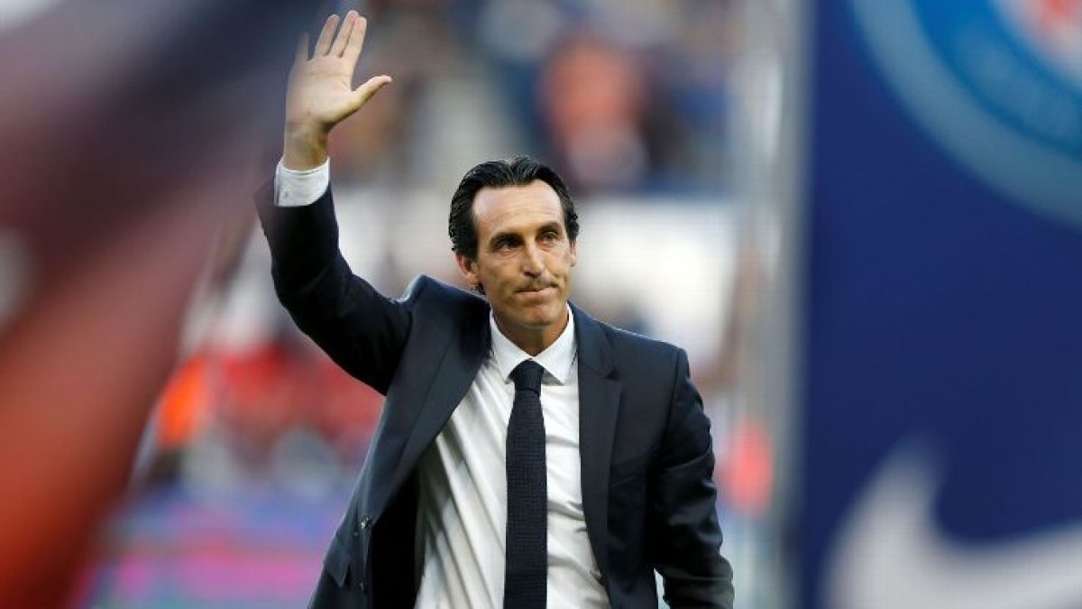 Emery ha hablado de Costa.