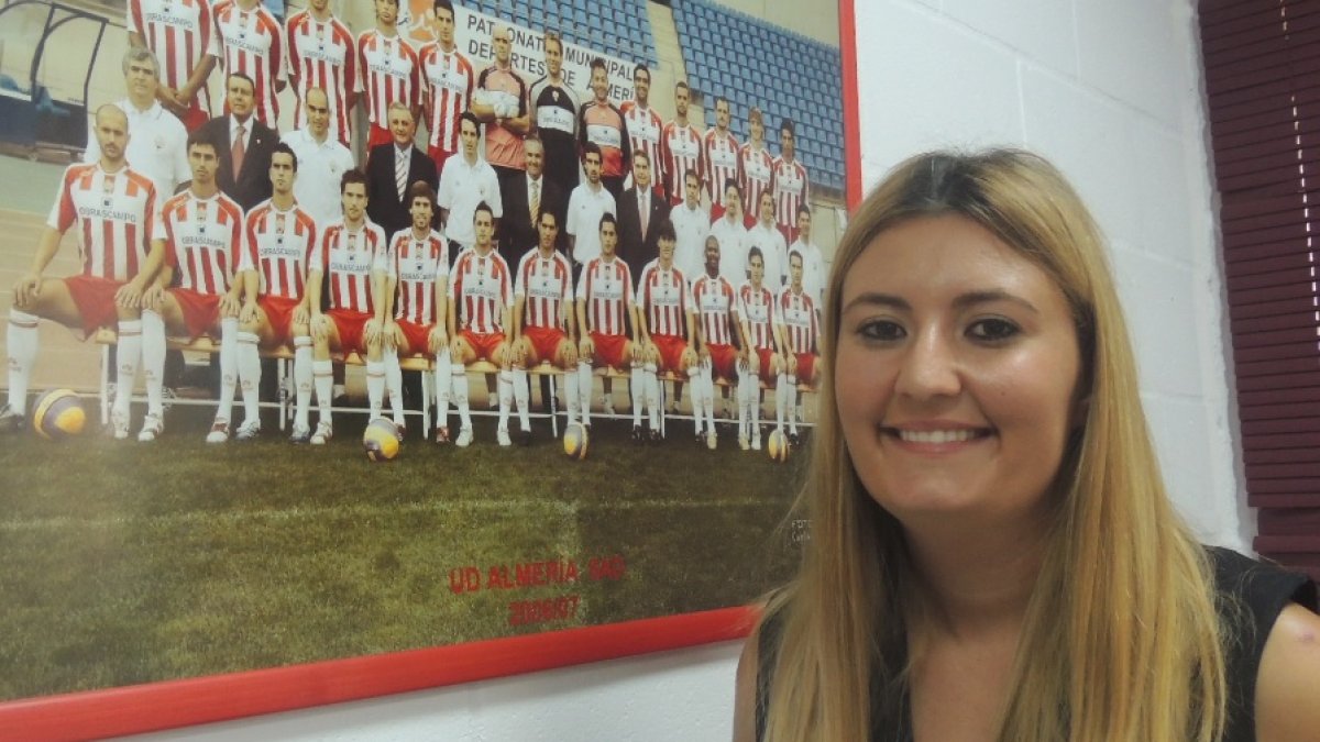 Lorena García, en su despacho del Almería.