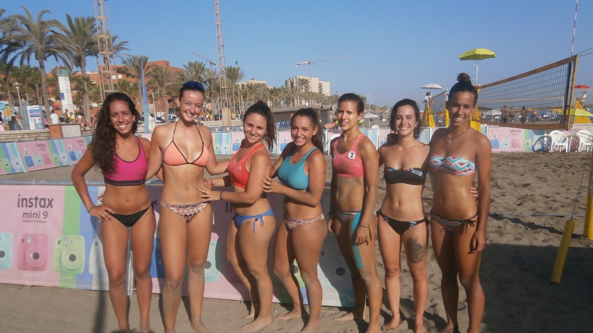 Parejas de categoría senior femenina.