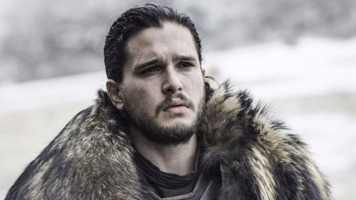 a nota, de tono amigable, pedía a un vecino que bajase el volumen al ver la madrugada de un domingo el capítulo en inglés y en español.