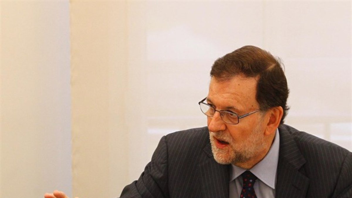 El presidente del Gobierno, Mariano Rajoy, sufre un ataque de lumbalgia.