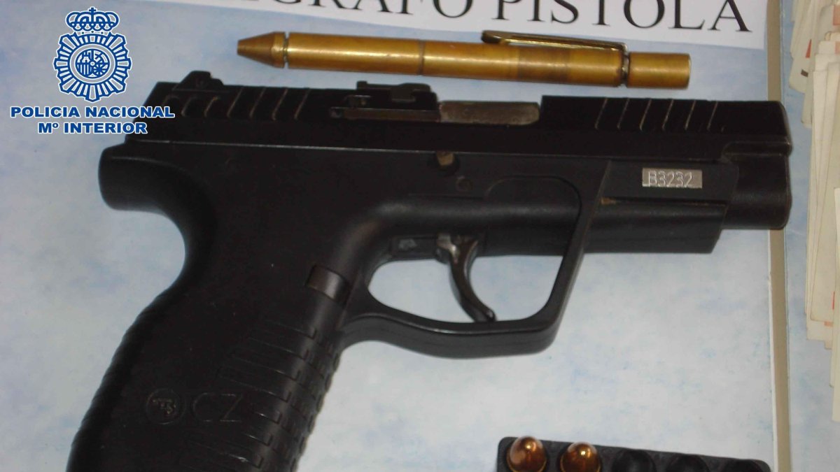 Imagen de archivo de un arma de fuego incautada.