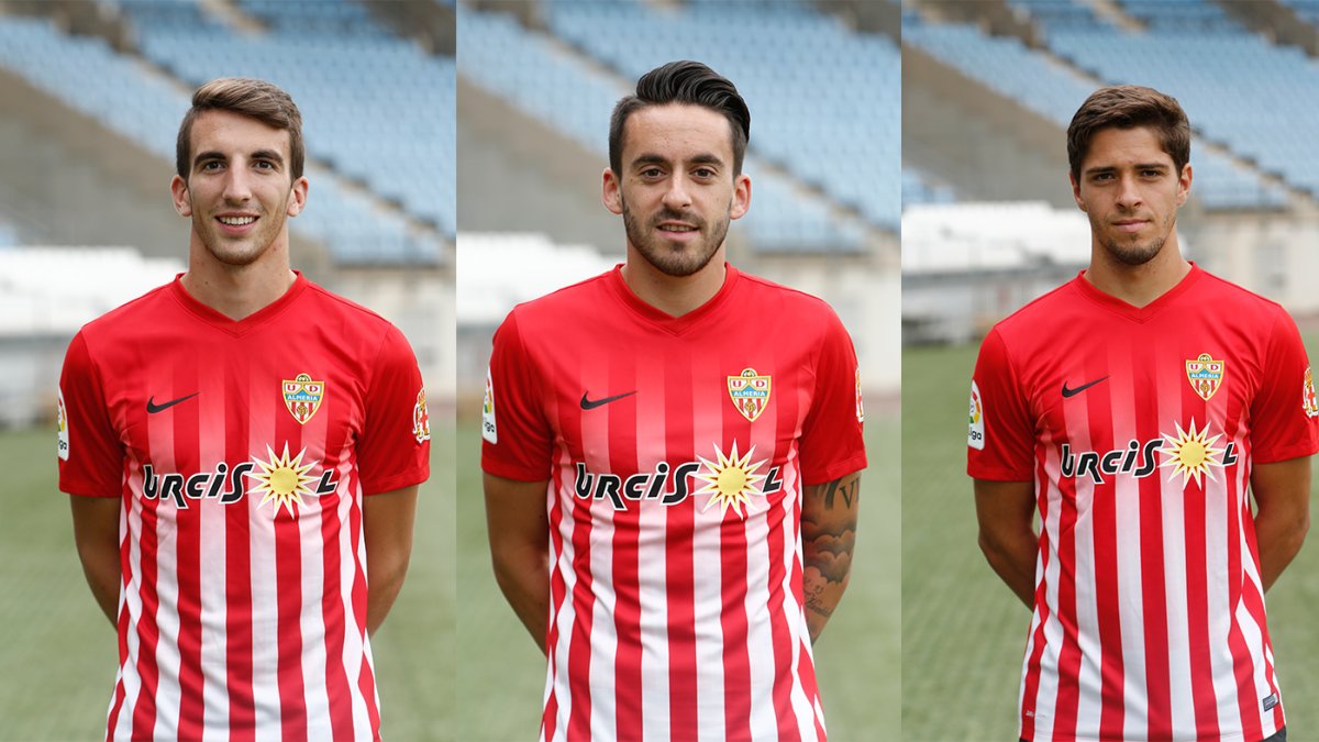 La puerta de salida del Almería está abierta.