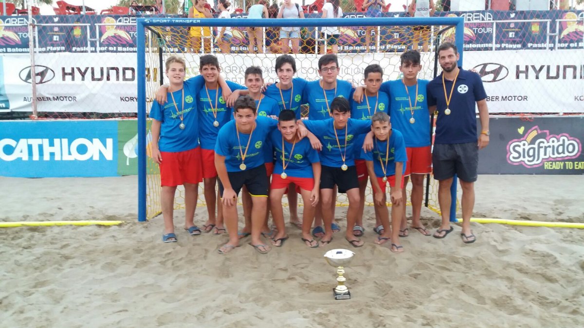 Los grandes de la arena.