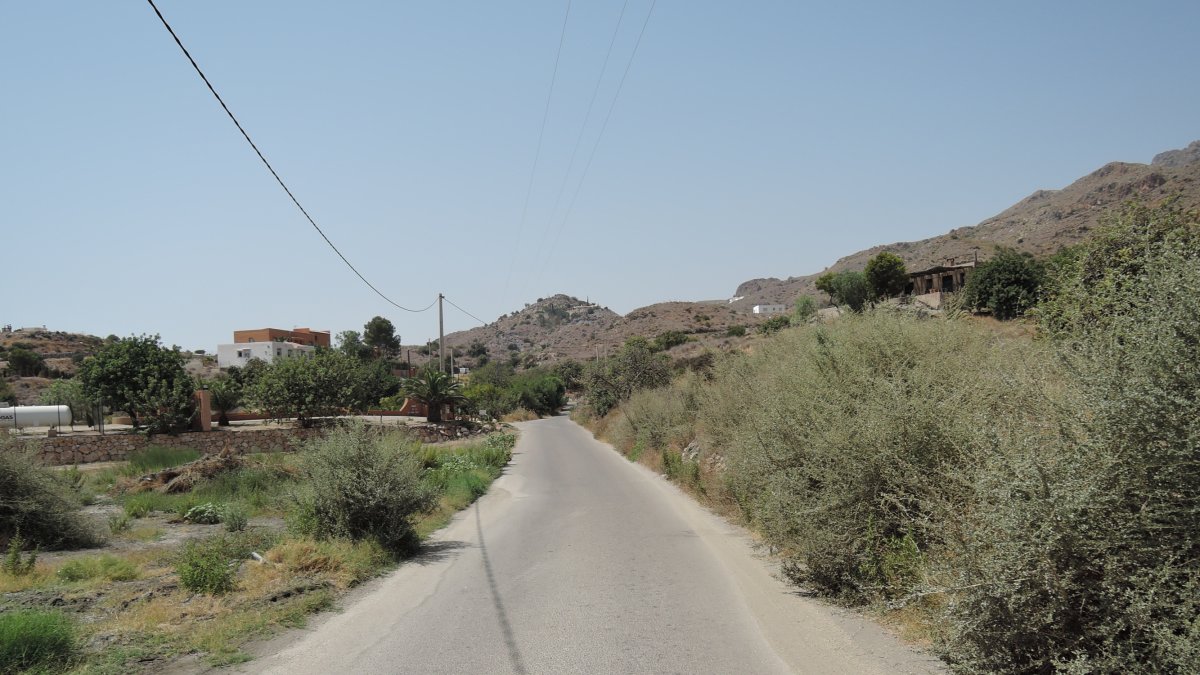 Carretera por donde discurrirá la variante.