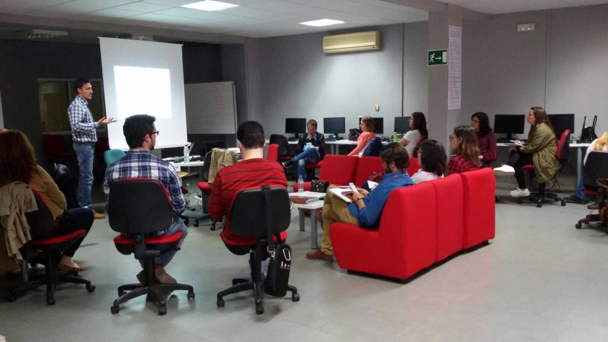 Uno de los centros guadalinfo de la provincia de Almería donde se han realizado 821 actividaes al mes entre enero y junio.