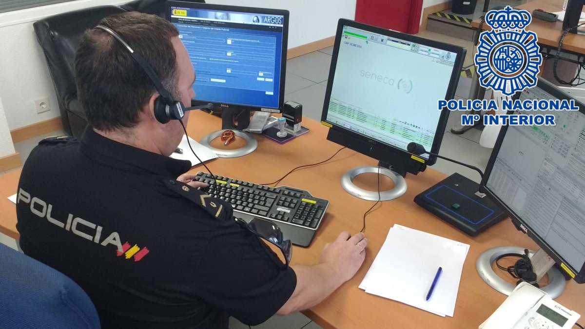 Centro de control de la Policía Nacional.