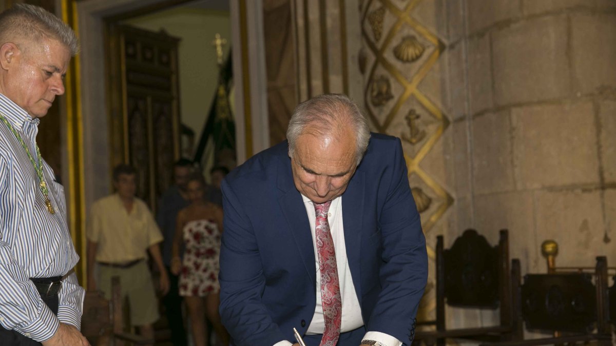 Alfonso García firma la permanencia.