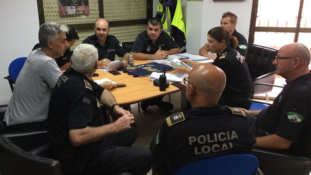 Reunión para el control y seguimiento de las conductas incívicas.