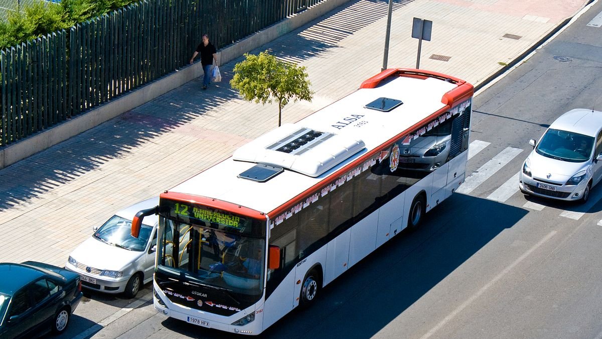 Imagen de archivo de un autobús de Surbus.