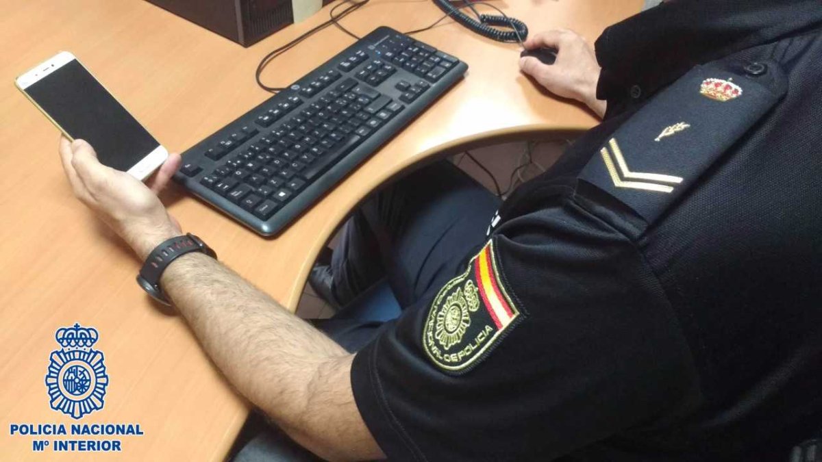 Los hechos ocurrieron en un comercio ubicado en la Avenida del Mediterráneo.