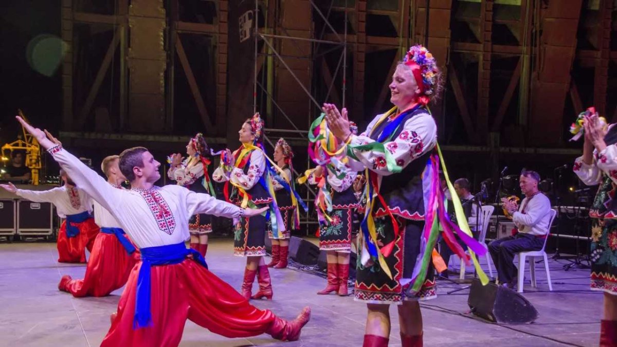 Uno de los momentos del Festival Internacional de Folclore de Almería.