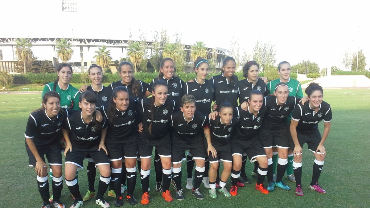El Estudiantes femenino en el Trofeo de Feria.