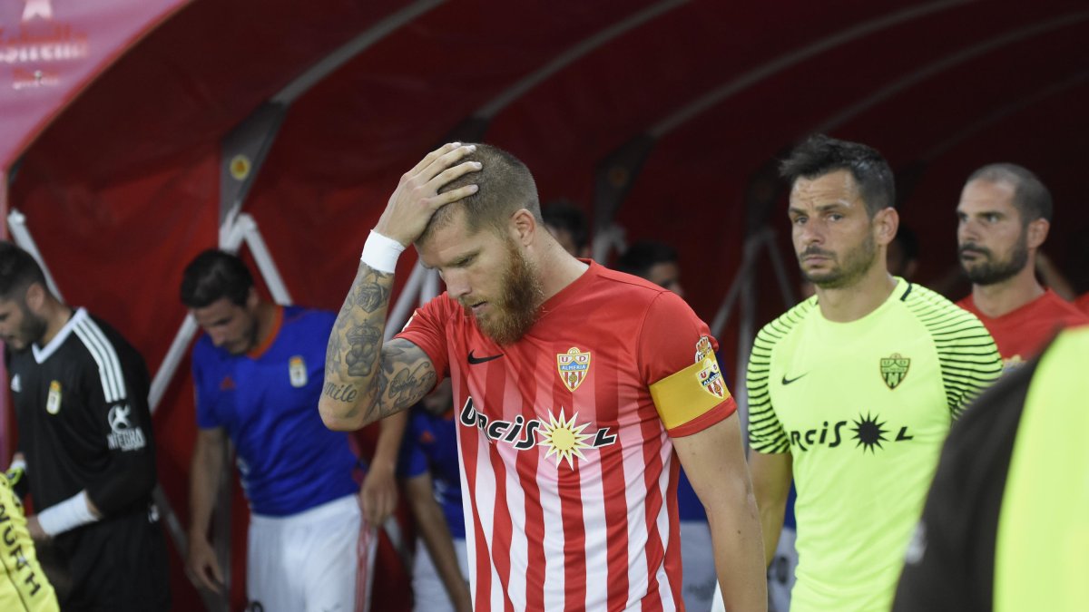 Morcillo, capitán número 1 del Almería.