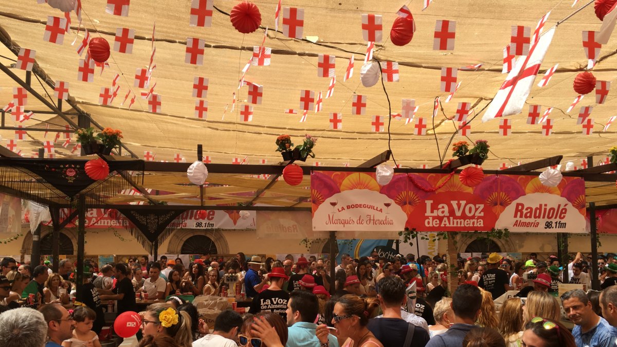 La Feria de la capital ha llenado hoteles y establecimientos hosteleros estos días.