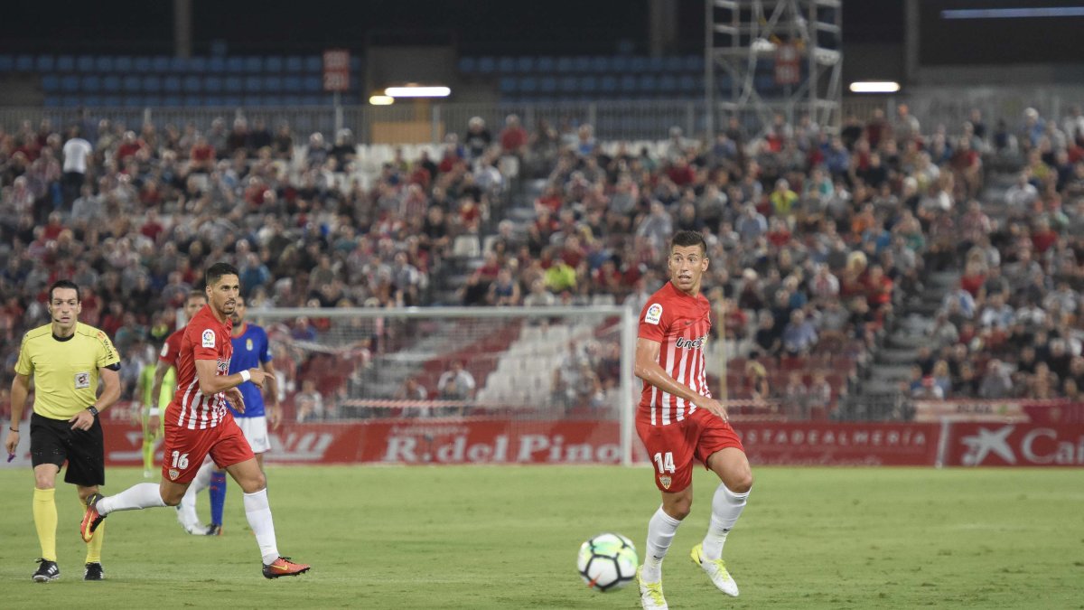 Rubén Alcaraz pone alma en el nuevo Almería.