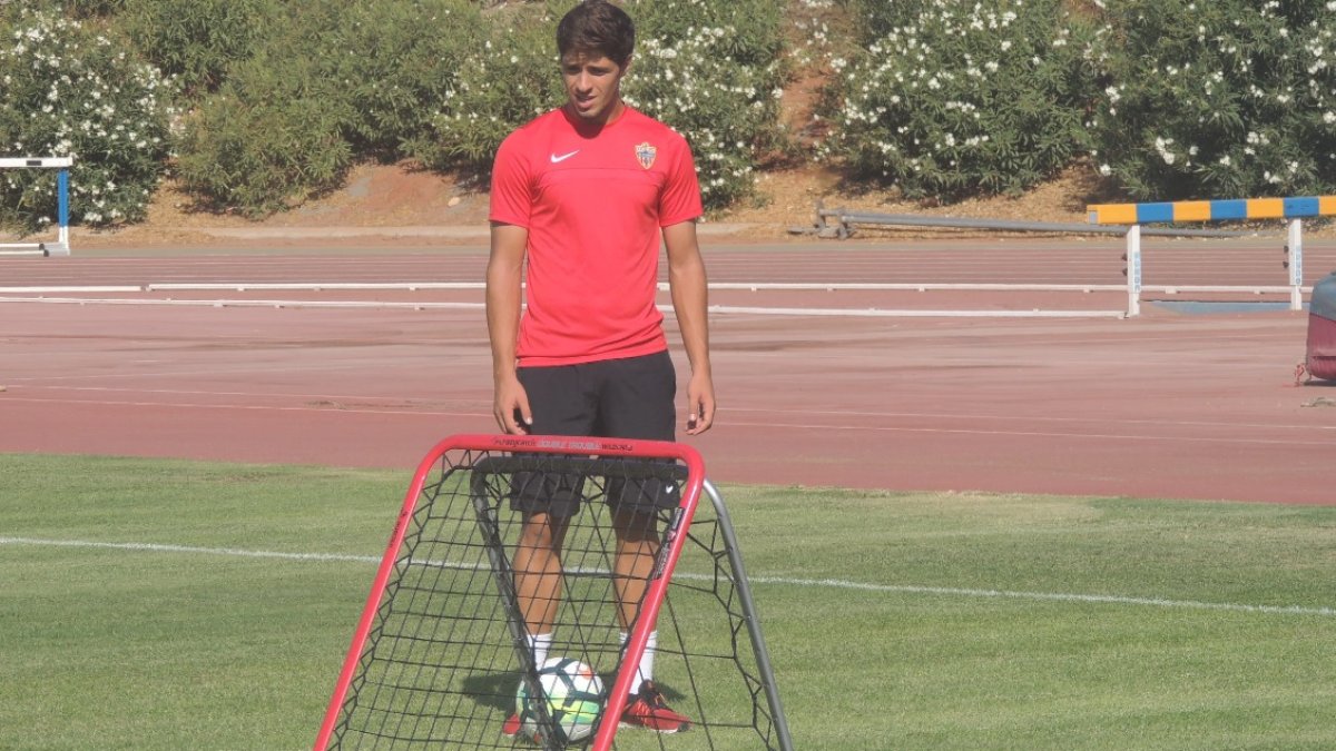 Antonio Marín en el campo Anexo.