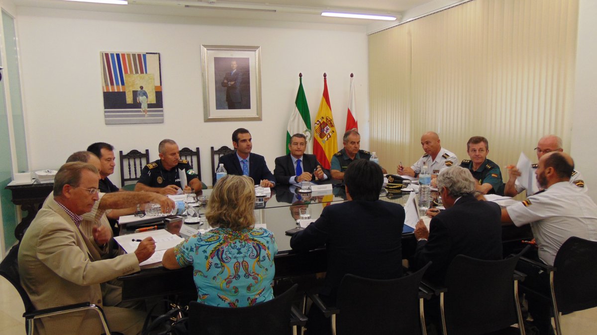 Junta Local de Seguridad celebrada ayer en el Ayuntamiento de Almería.
