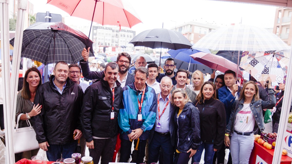 La Diputación con Gabriel Amat en la salida de Lorca.