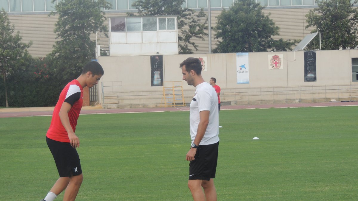 Igor Engonga en uno de los ejercicios en el Anexo.