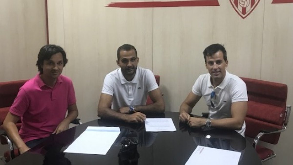 Ibán Andrés, Verza y su representante.