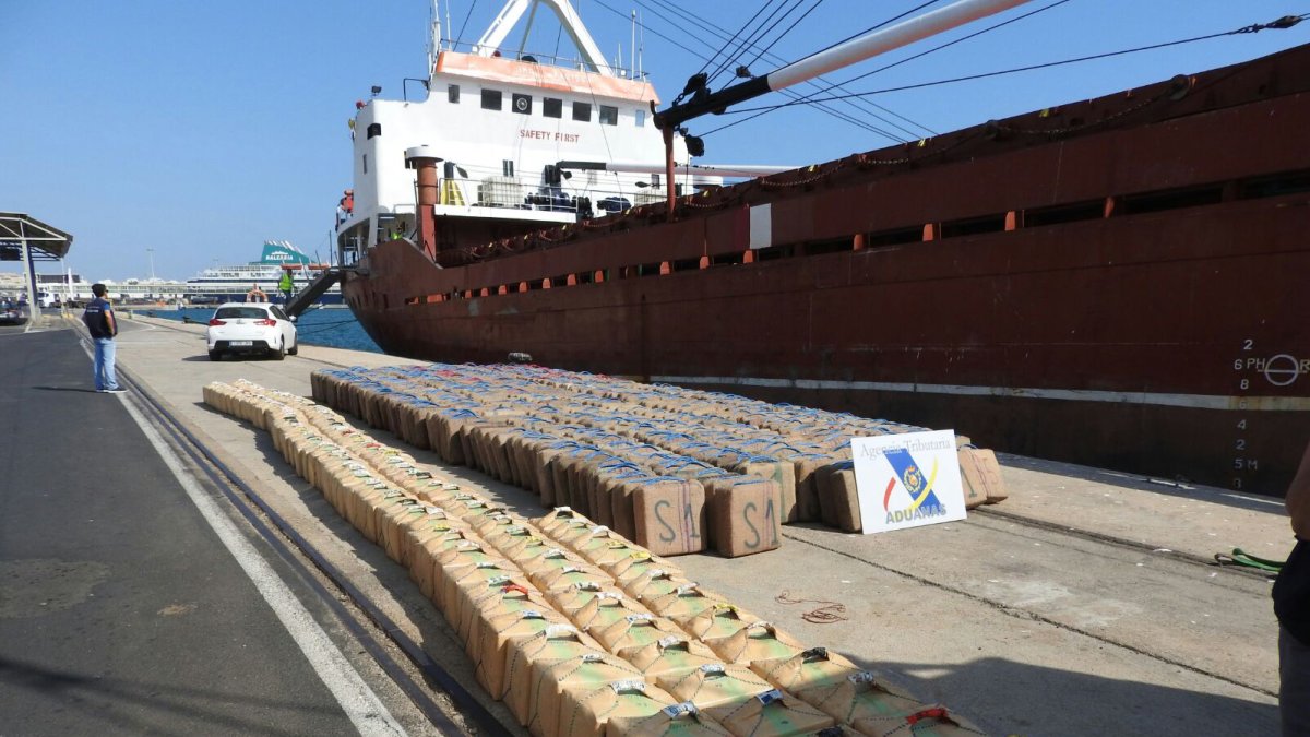 Desembarco del hachís del Lady Boss en agosto. Foto: R.o.