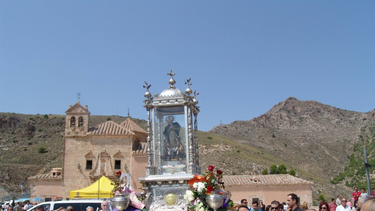 La Virgen del Saliente resplandeció en su romería.