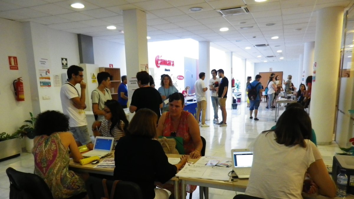 La feria de empleo y movilidad duró todo el martes, de las 10 a las 19 horas.