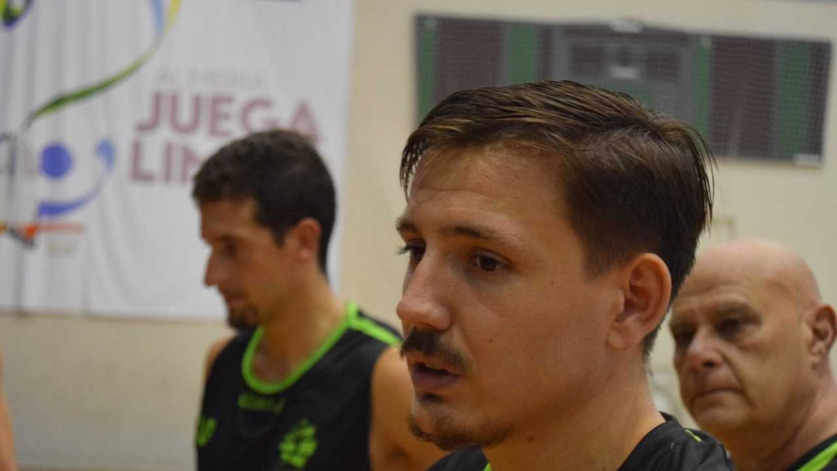 Guillermo Carmona.
