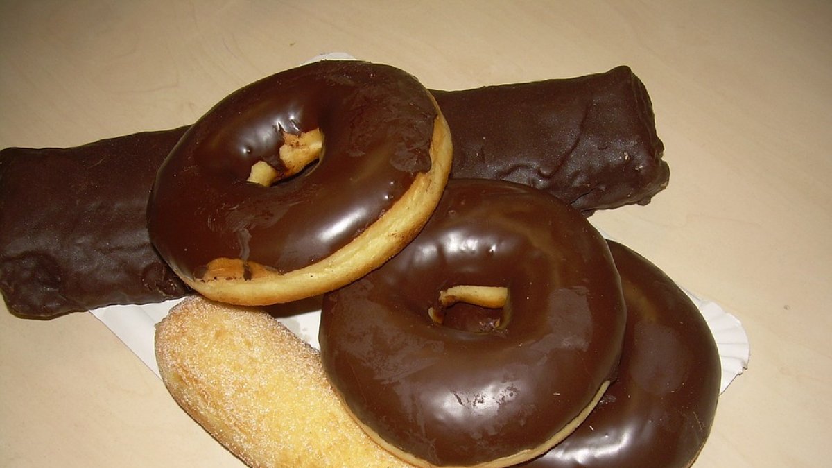 El consumo de bollería está muy relacionado con la obesidad infantil.