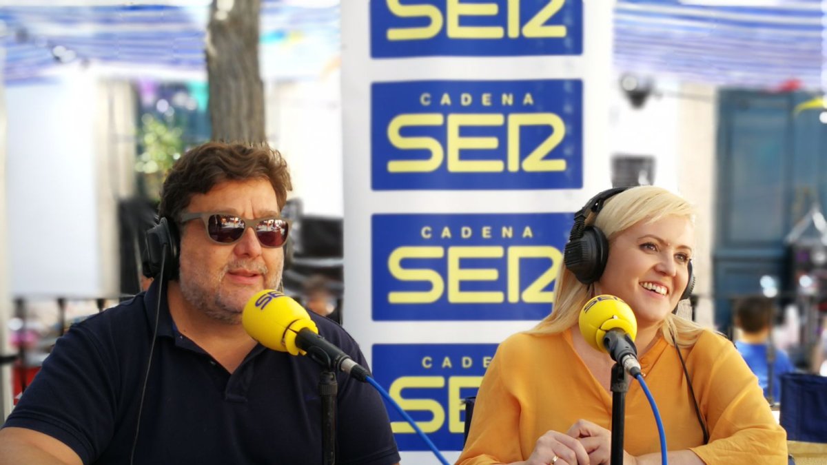 Concejala de Cultura. Yolanda Lozano charló con Alfredo Casas sobre el programad e actividades de la Feria de Níjar,