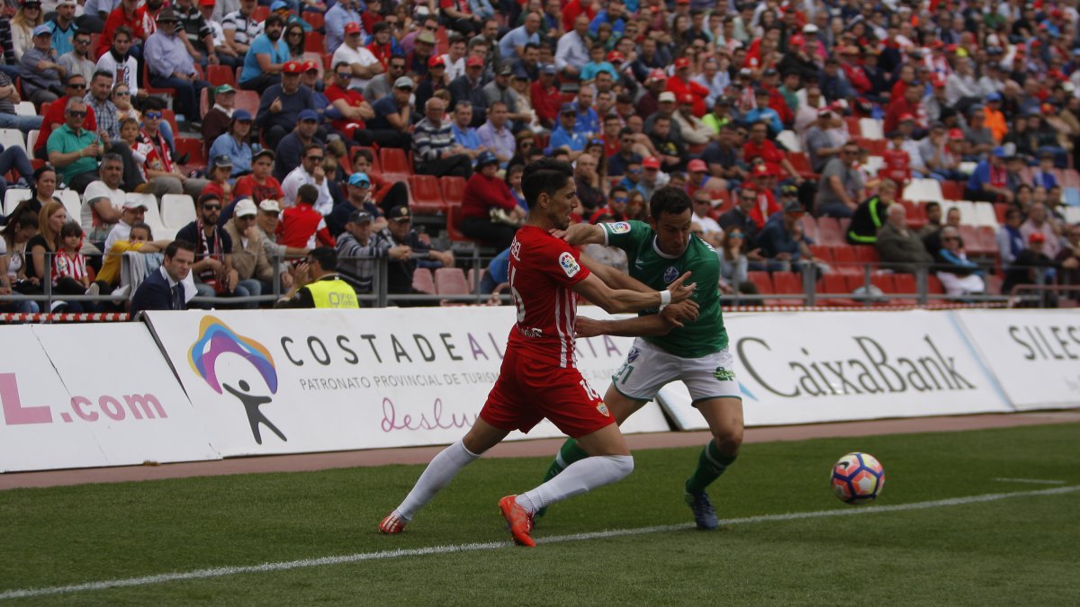 Almería-Huesca de la 2016/2017.