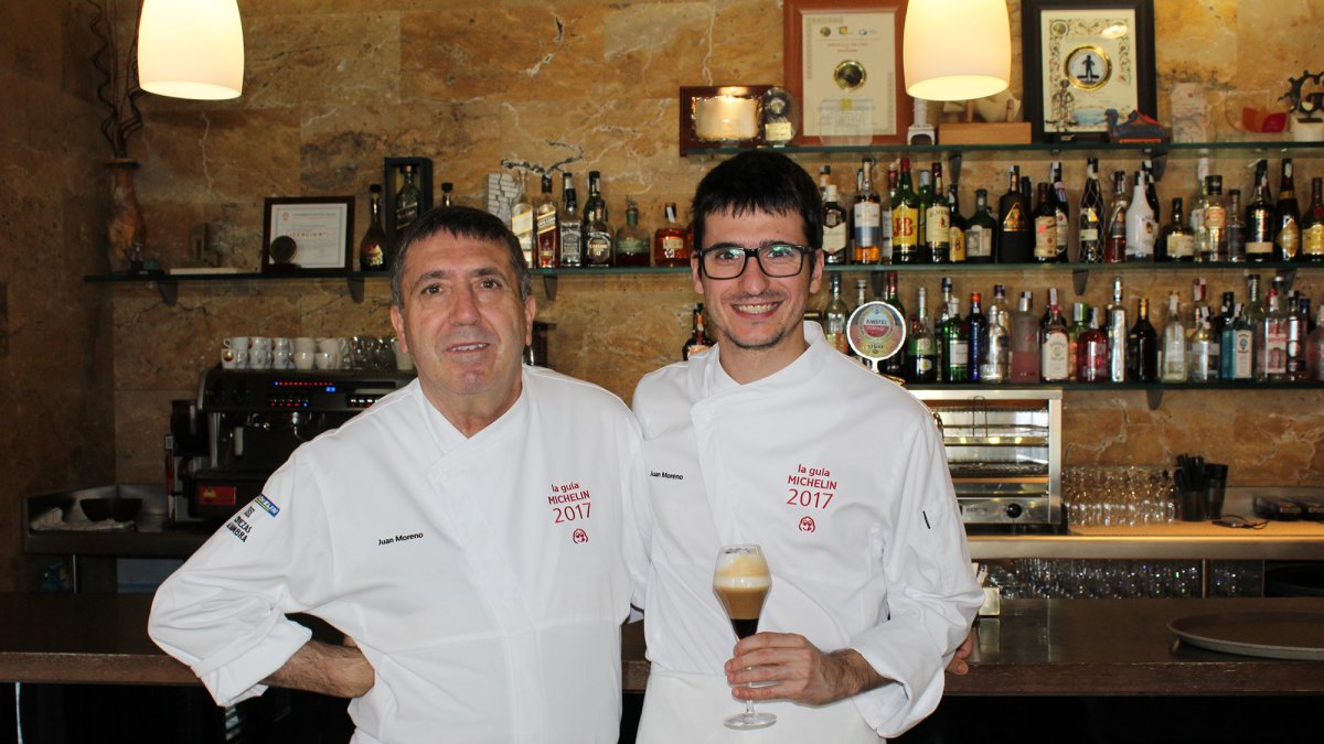 El chef Juan Moreno y su hijo José Antonio Moreno.