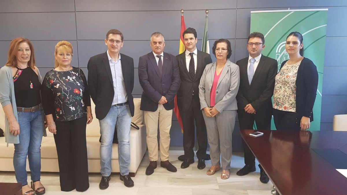 El acto se ha celebrado en la capital granadina.