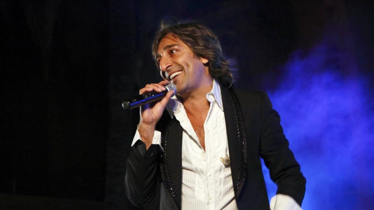 El cantante Antonio Carmona, durante un concierto en 2010.