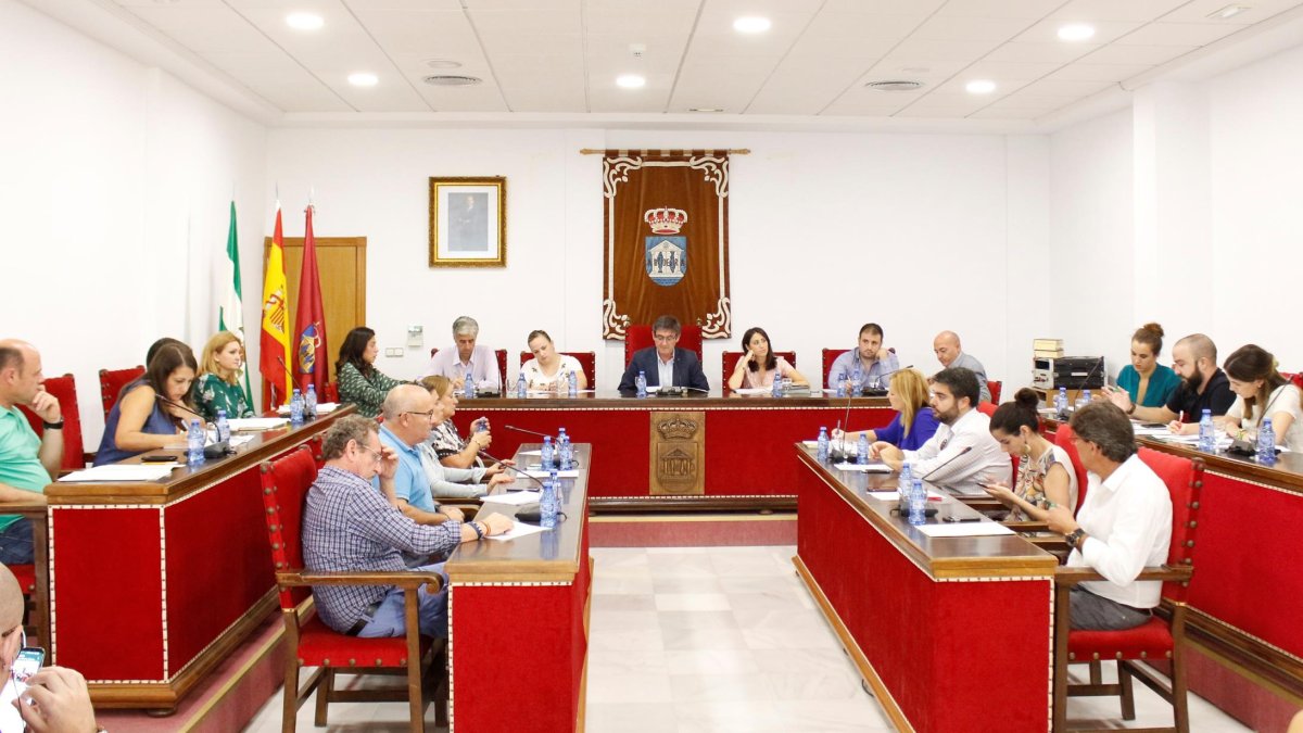 La Corporación Municipal durante el pleno celebrado el miércoles por la tarde