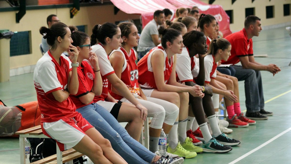 ISE afronta un partido muy complicado.