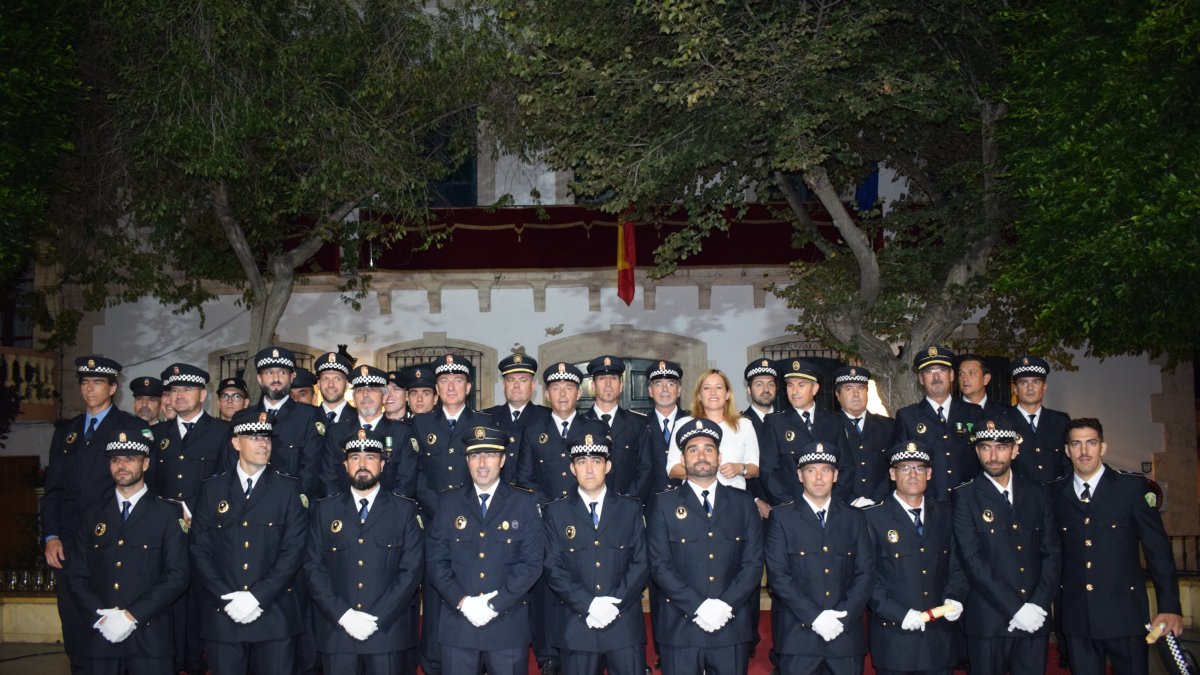 Acto institucional de la Policía Local de Níjar con motivo del Día de los Santos Custodios.