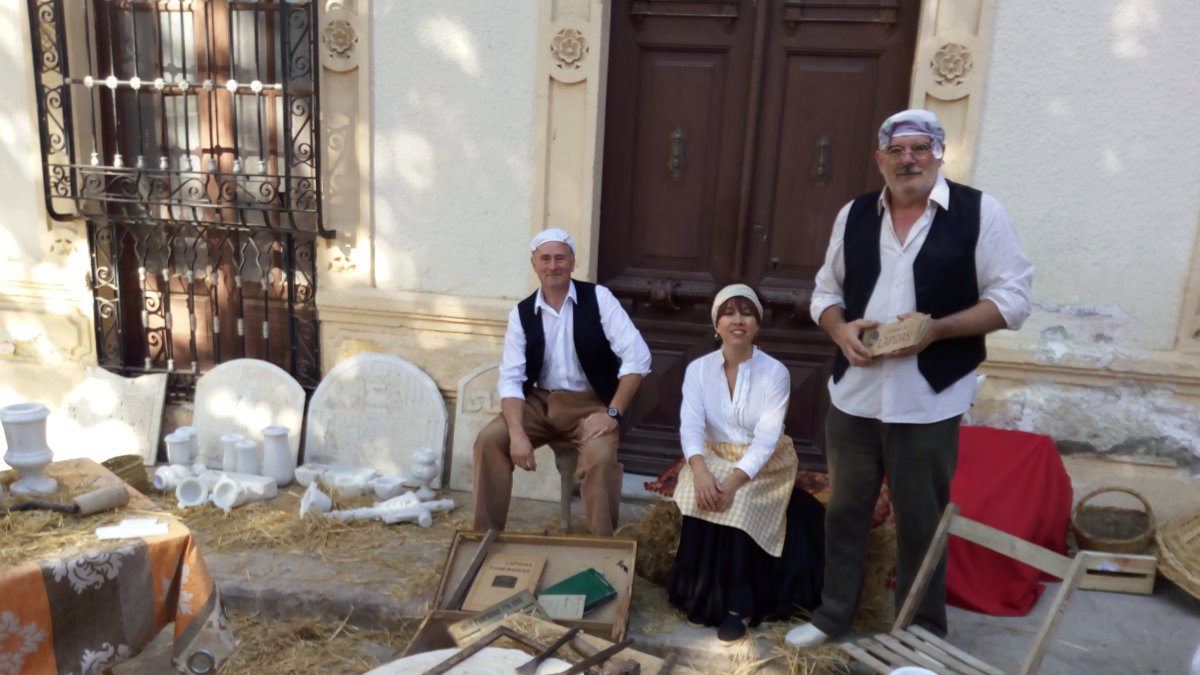 Unas de las recreaciones de oficios antiguos de Terque.