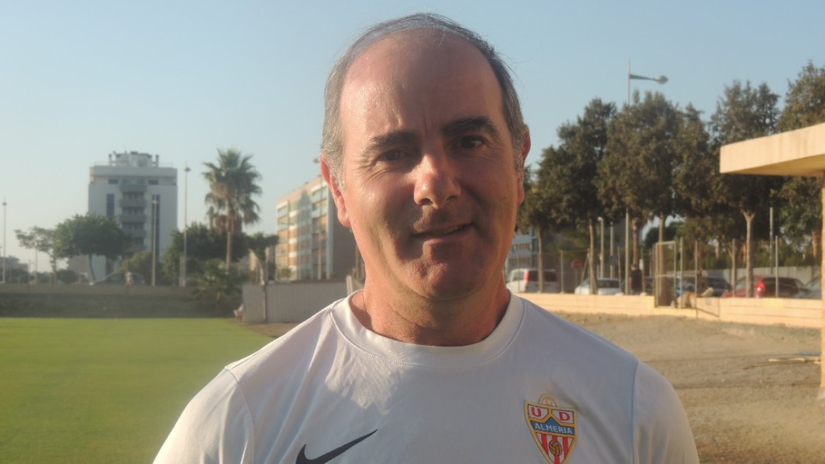 Javi Fernández, el psicólogo del Almería B.