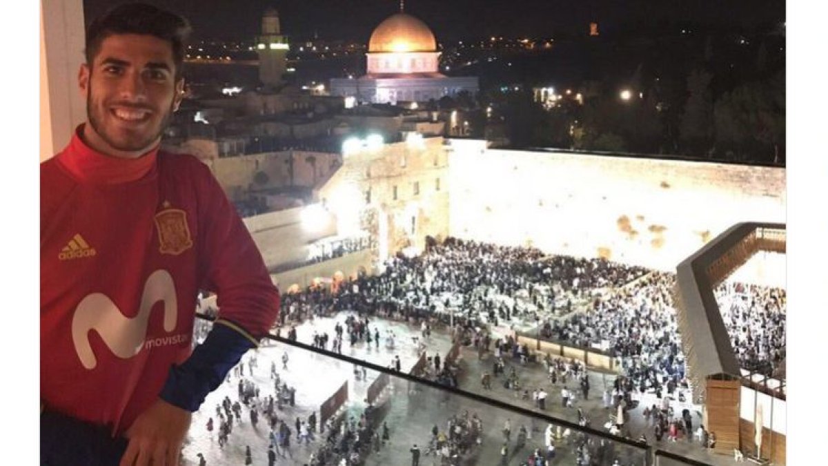 La polémica imagen que ha agitado las redes sociales / TWITTER