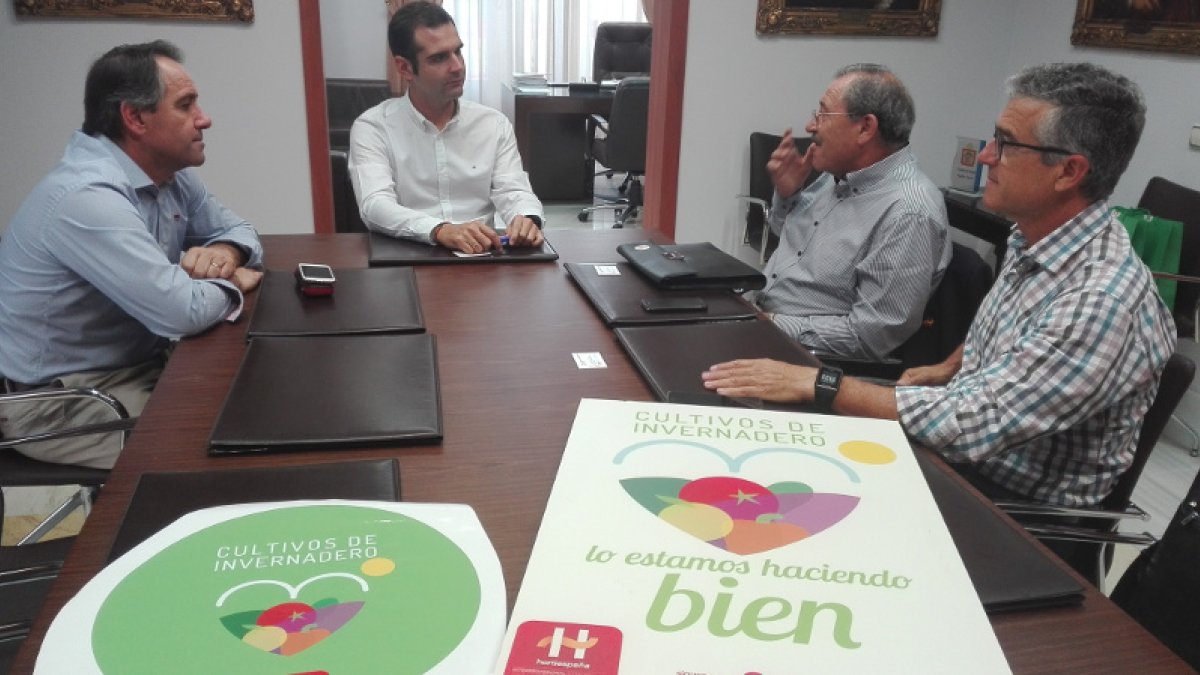 Reunión de Hortiespaña con el Ayuntamiento